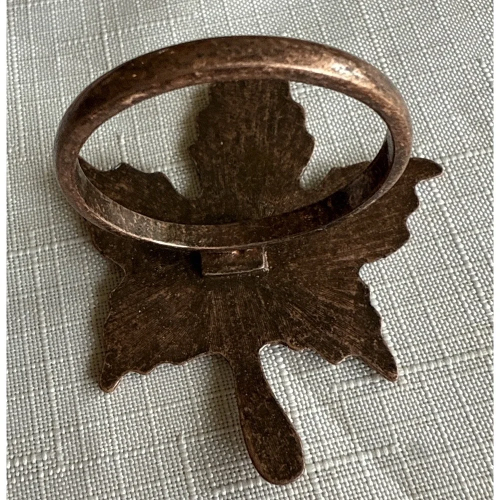Vintage 4 Napkin Rings Green Maple Leaf & Brass - Beautiful‎